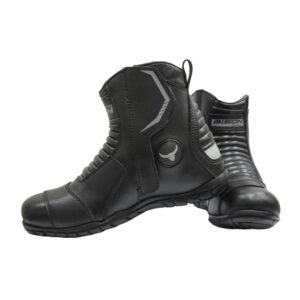 Defender – Black Boot